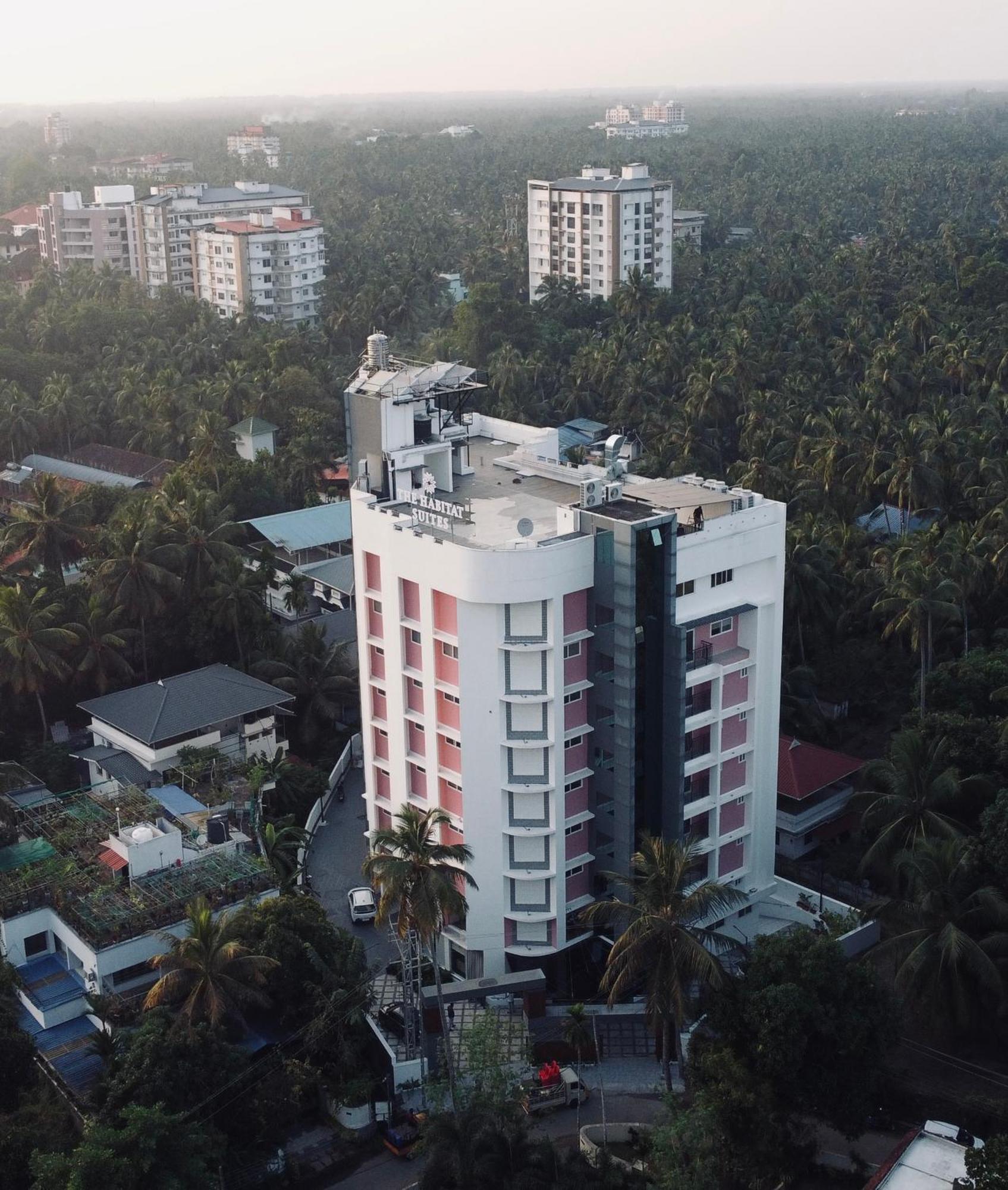The Habitat Suites Guruvāyūr Kültér fotó