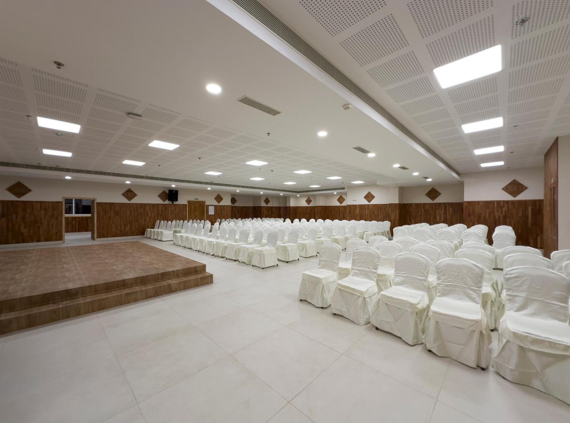 The Habitat Suites Guruvāyūr Kültér fotó