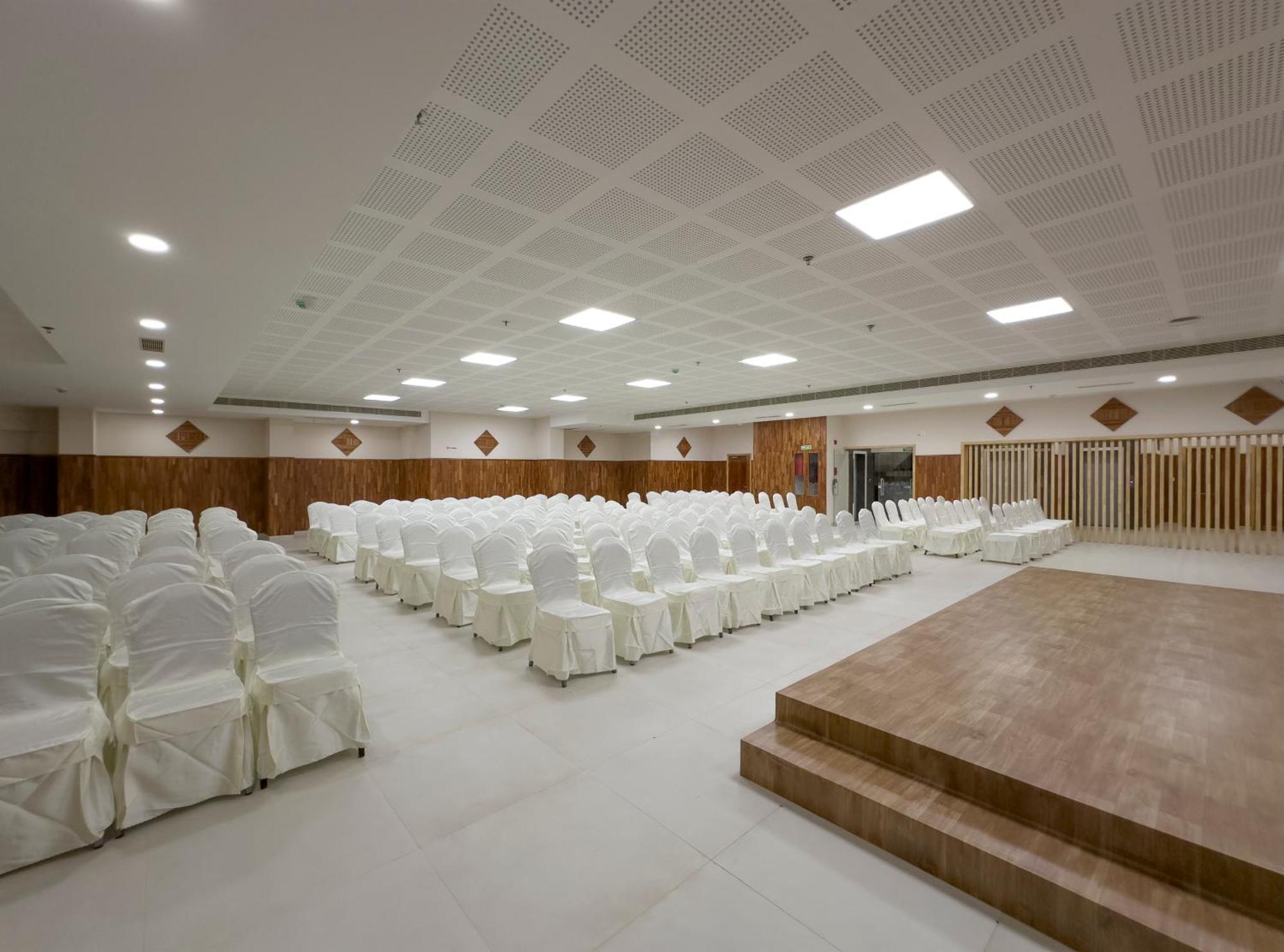 The Habitat Suites Guruvāyūr Kültér fotó
