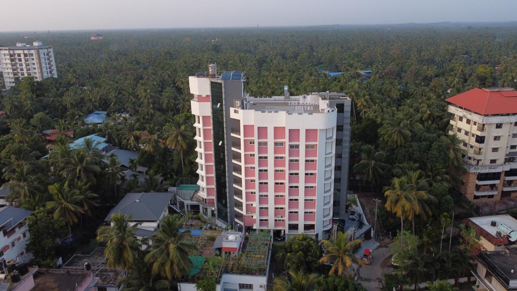 The Habitat Suites Guruvāyūr Kültér fotó