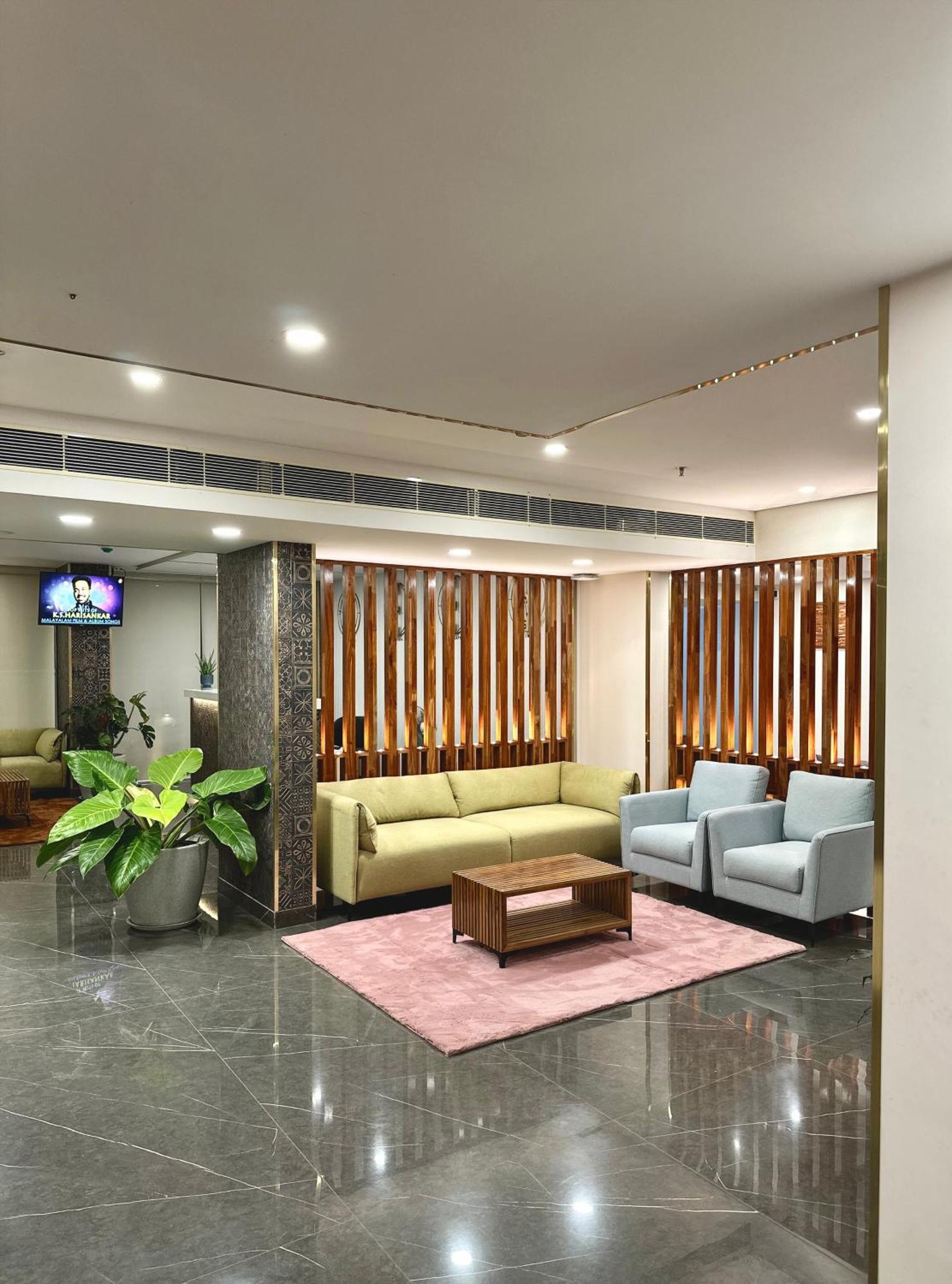 The Habitat Suites Guruvāyūr Kültér fotó