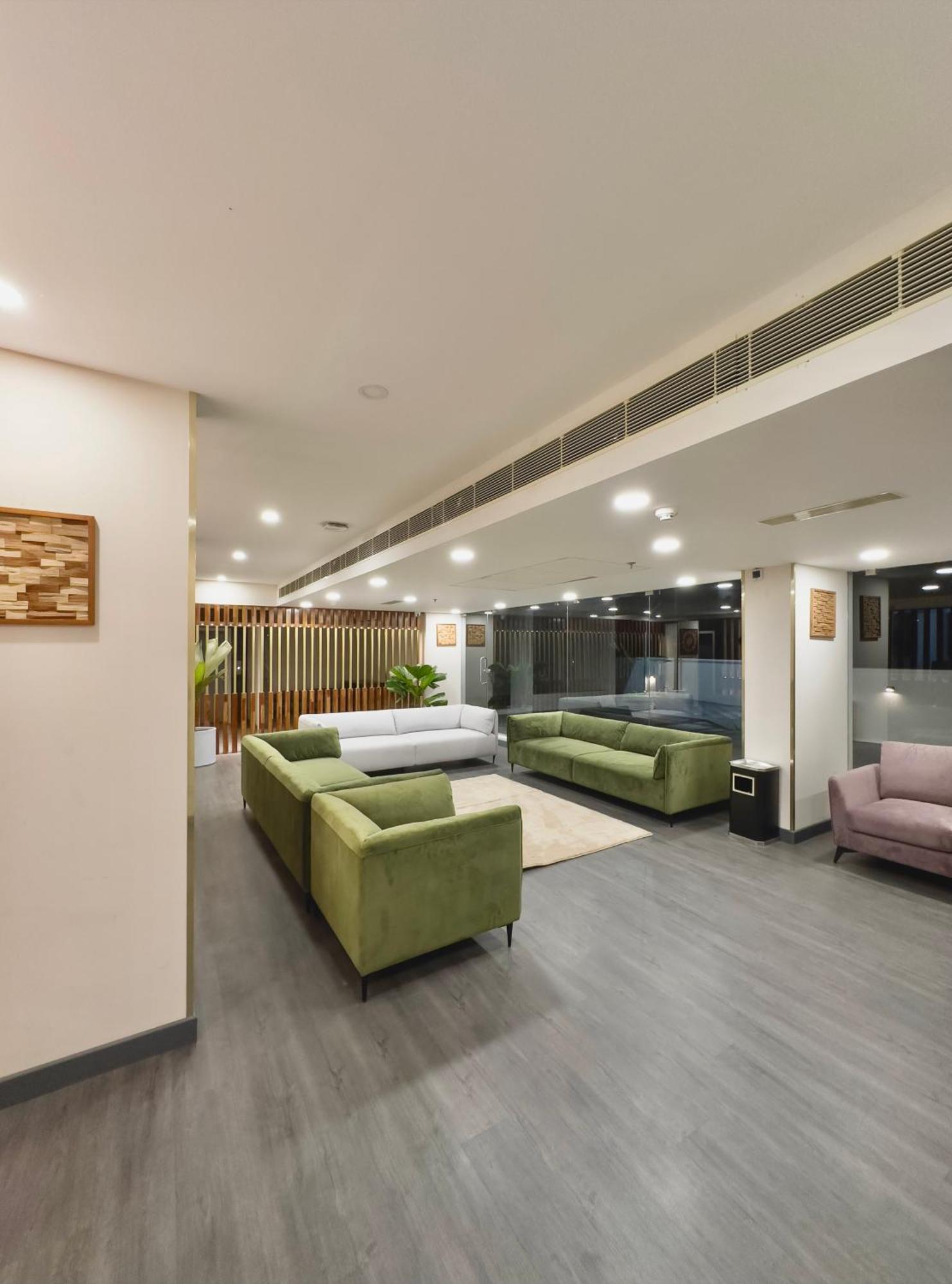 The Habitat Suites Guruvāyūr Kültér fotó