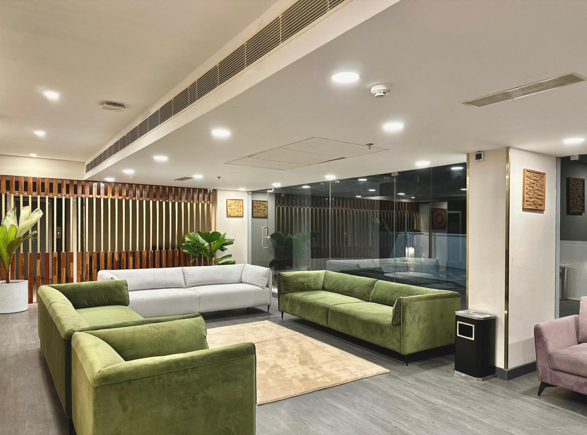 The Habitat Suites Guruvāyūr Kültér fotó