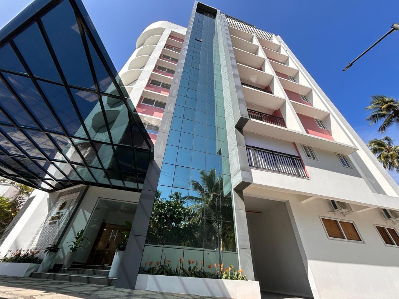 The Habitat Suites Guruvāyūr Kültér fotó